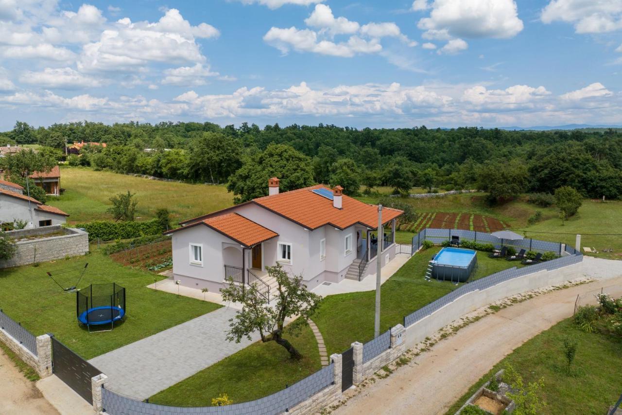 House Leana Villa