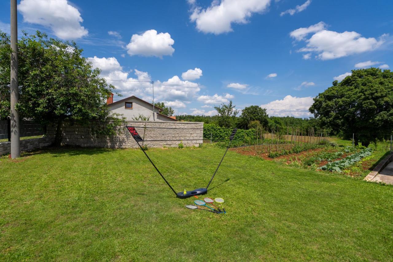 Villa House Leana Pazin